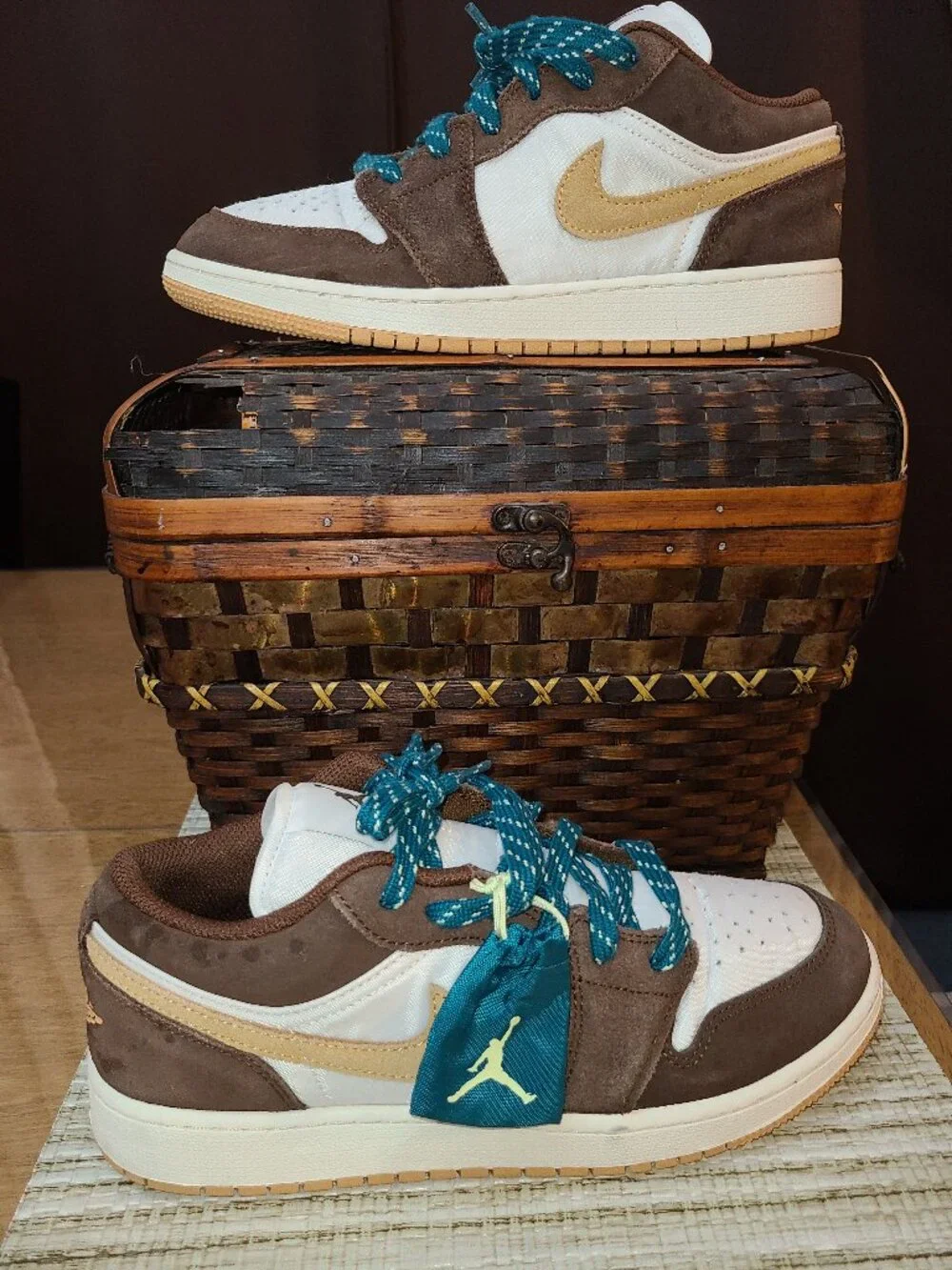 Nike Air Jordan 1 SE Low Top Cacao Wow Brown White Teal FB2216-200 Sneakers